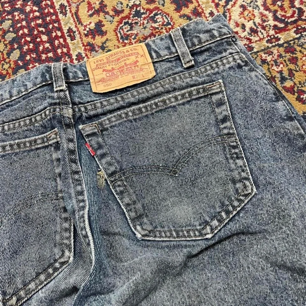 VTG 2000‎ Levis 550 stone wash indigo heavyweight denim jeans 36x32 USA blue